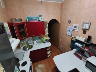 Продается двухкомнатная квартира, Абая 7