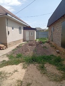 Касленде уй сатылады 5суток+времянка