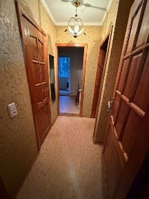 Продам 1 комн квартиру район Гор Парка 3 этаж