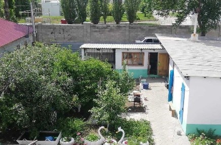 просторный коттедж + действующий бизнес СТО район военный городок