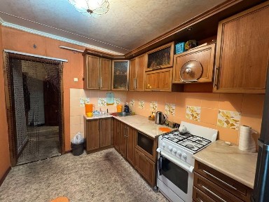 Продам 3 ех. комн новой планировкикв в центре район 1 гимназии