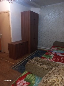 Времянка с отдельным входом.