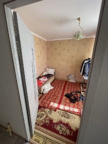 продам 4 комн. квартиру в центре