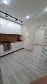 Продам 1 комнатную новой планировки от собственника