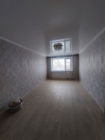 Продам трёхкомнатную квартиру. Район вокзала.