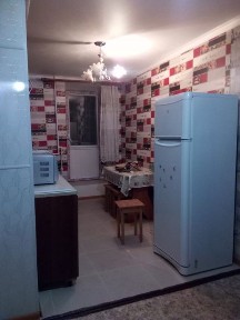 Продам 2х комнатную квартиру напротив Центрального стадиона