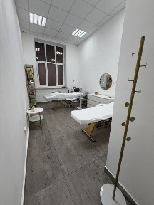 Сдаю кушетку на долгий срок