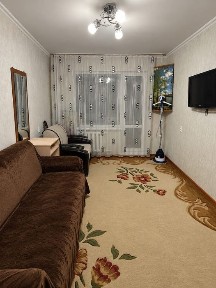 Продам улучшенную 2х ком, Детская больница