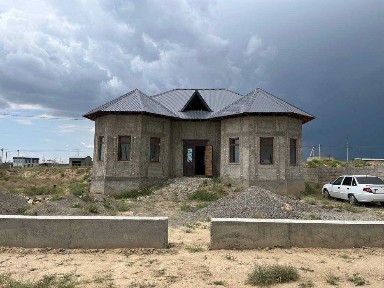 Срочно продается 1 этажный дом в селе Карнак (рядом с заправкой)