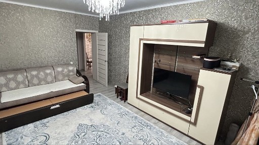 Продам 3-х комнатную квартиру
