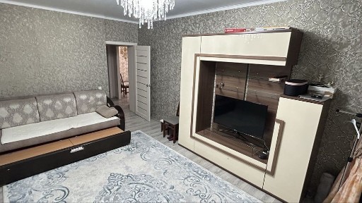 Продам 3-х комнатную квартиру