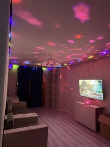 СРОЧНО торг уместен светясщаяся 2-комнатная квартира