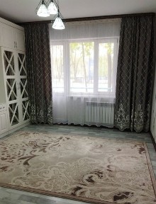 Продам уличную 3-х комнатную квартиру.