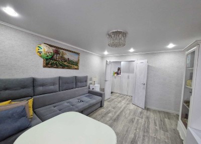 Продам 3х комнатную квартиру ТД БУМ