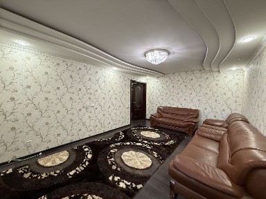 Продается 3х комн. кв кирпичном доме по улице Абая 49А на 1 этаже.