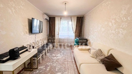 Продается 3 комнатная квартира в мкр Центр Айман ИмпериЯ