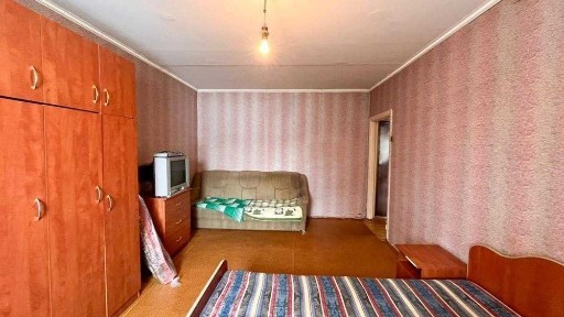 Продам 1 комнатную квартиру Адияр Империя