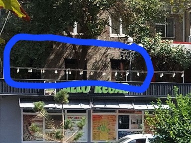 Продам квартиру на первом этаже удобно под бизнес.