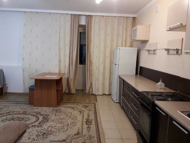 Сдам 2х комнатную квартиру-студия.