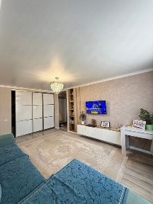 2-комнатная квартира с ремонтом, 60 кв. м.