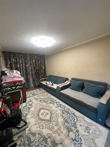 Продам полуторку 1,5в центре города Усть-Каменорска. Район Бульвар