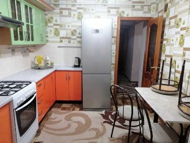 Сдам 2 ком. Колх. р-к 1/5 новой план. с мебелью и техникой 150 тыс+ком