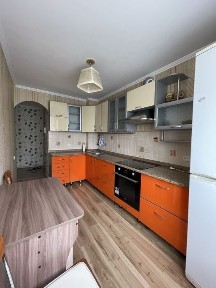 Сдается 3х ком. квартира, р-н маг. Ровесник