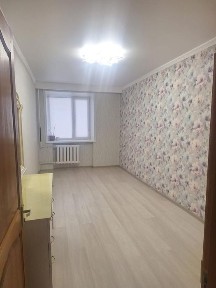 Продам 3 комн квартиру на 1 этаже Назарбаева
