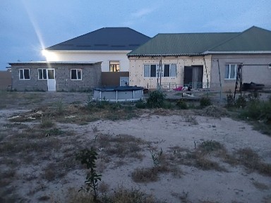 Камунизде Жолынбек көшесі 135 уй сатылады