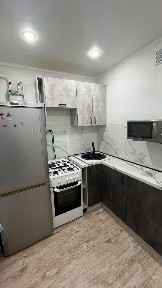Продам 1 ком квартиру в р-оне Голубого рынка