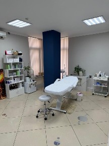 Кабинет в аренду в районе Самал - 250 000 ₸
