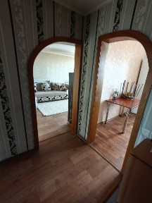 Сдам 2ком в районе гимназия Бэст.
