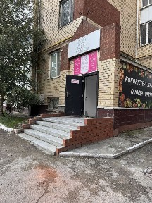 Коммерческое помещение 58 м², 5 микрорайон, с ремонтом.