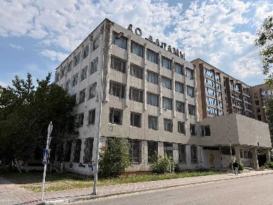 Продажа 5 этажей, 3700м2, 28.5 сотки, центр
