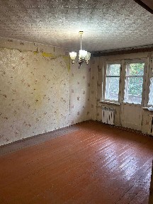 3-комнатная квартира, 58.1 м², 2/5 этаж, Габдуллина 42, центр