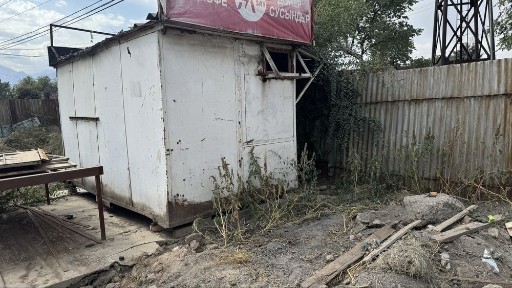 Киоск жилой магазин 250 000 тенге