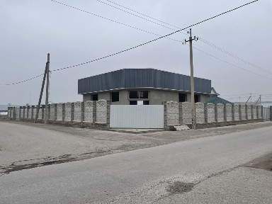 Продается комерческое здание под магазин с участком 16сотых