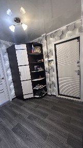 Продам 3-х комнатную квартиру Камзина 61
