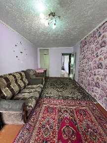 Продам 2х комнатную квартиру с балконом ул. Бурова 8