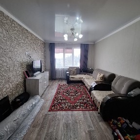 Продам 3-х комнатную квартиру в центре города