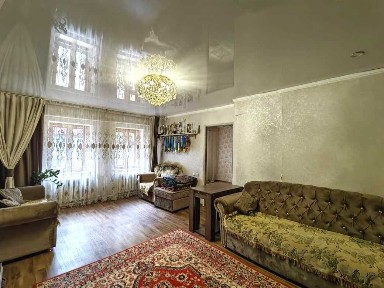 Отдельностоящий 5-комнатный дом 130м² с гаражом в городе ул. Нерчинская