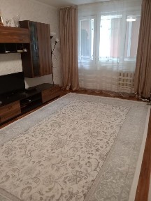 Продам 2-х комнт квартиру в центре