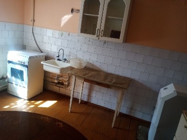 Сдам дом 75 кв метров по УЛ. ГАРНИЗОННАЯ В районе КОЛХОЗНОГО РЫНКА.
