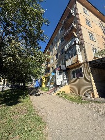 Продам 2х комнатную с балконом