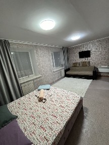 Сдам 1,5 ку Кшт за папа джимом по суточно, по часовой