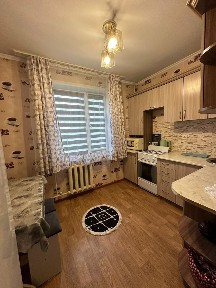 1 комн Центр, стадион Карасай