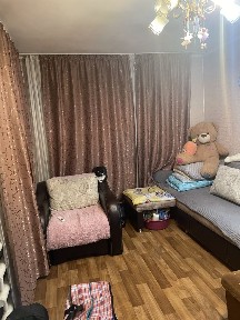 Продам 1 комнатную квартиру район Уюта