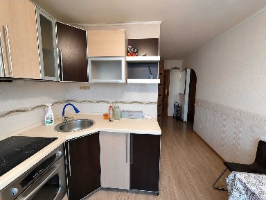 Продам 1 комнатн квартиру ул/ планир. на пр. Металлургов