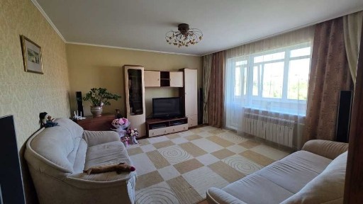 3-комн. квартира в мкр. Степной-2, Караганда. Отличная локация. Хозяин.