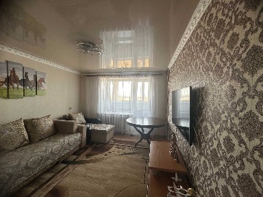 Продам 3-х комнатную квартиру на Бензострое